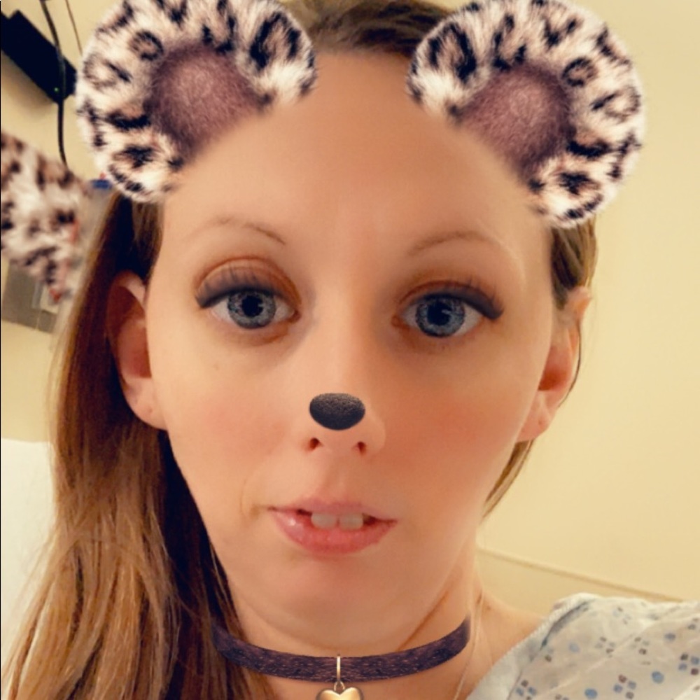 Meet your Posher, Stephanie